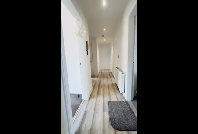 Video 1: 