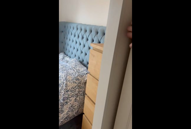 Bright double room in Battersea  Main Photo