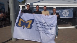 Tret de sortida de l'europeu de la classe moth amb 37 regatistes