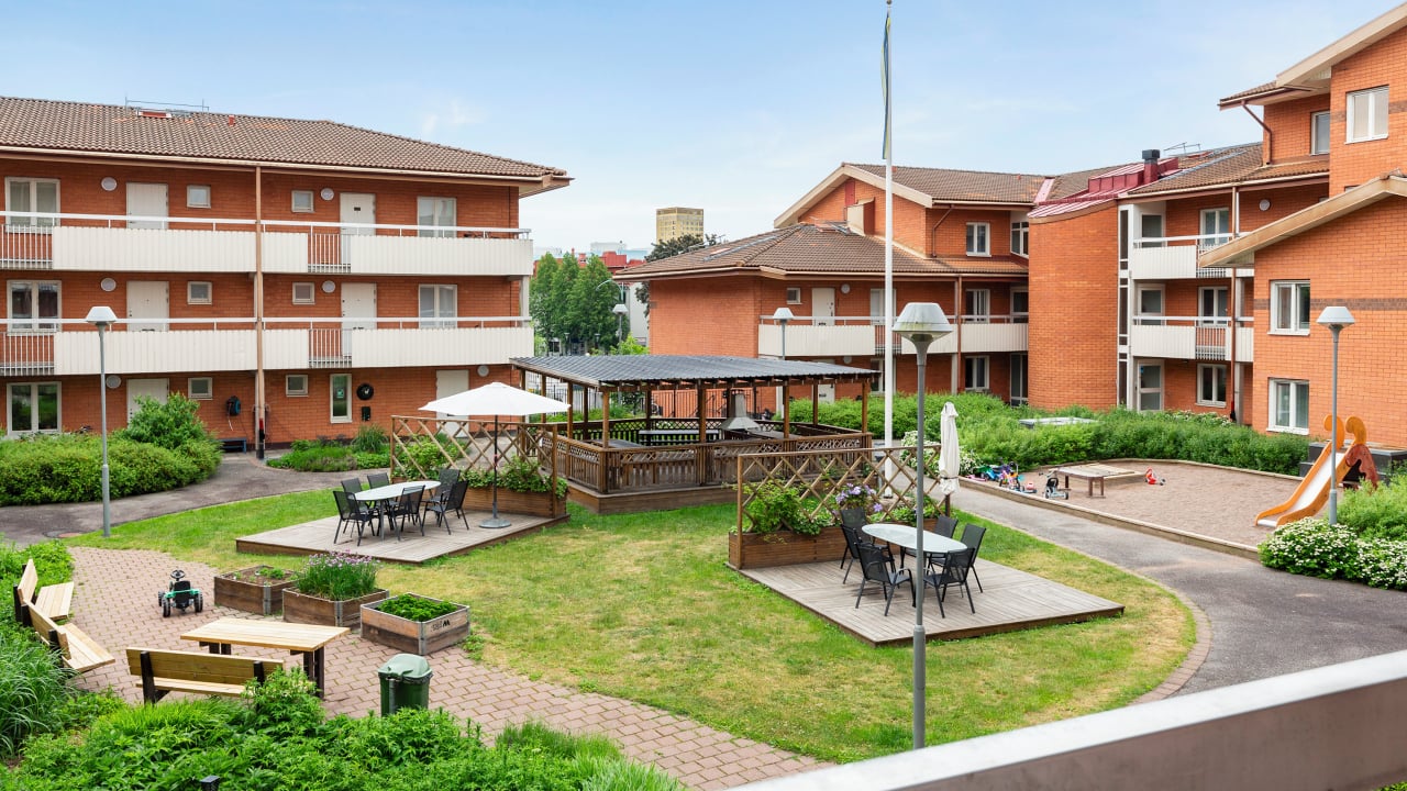 3 rum Lägenhet på Björkvallavägen 2 A lgh 1201 Centrala Väsby Upplands Väsby kommun - video