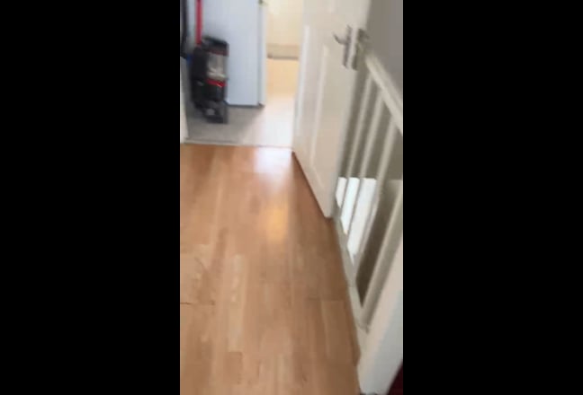 First Floor 1-Bed Flat Closed to Mitcham Eastfield Main Photo