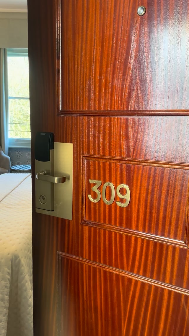 Interconnecting Bedroom