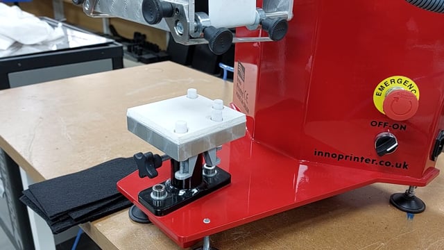 InnoPrinter pin positioning system for accurate repeatable transfer placement