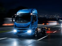 IVECO S-Way — Gece Otoyol