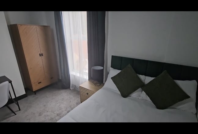 😎💎Large En-Suite Double Rooms – Boston💎😎 Main Photo