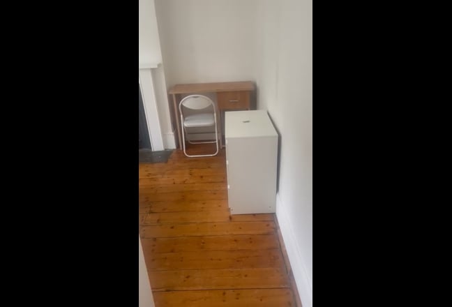 Video 1: Bedroom for rent