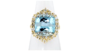 C. 1980 Vintage 12.50 Carat Aquamarine Ring with 1.05 ct. t.w. Diamonds in 14kt Yellow Gold