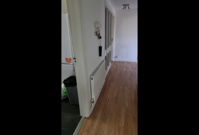 Room for rent  Main Photo