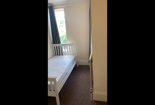 Single Room with ALL BILLS in BS6  Main Photo