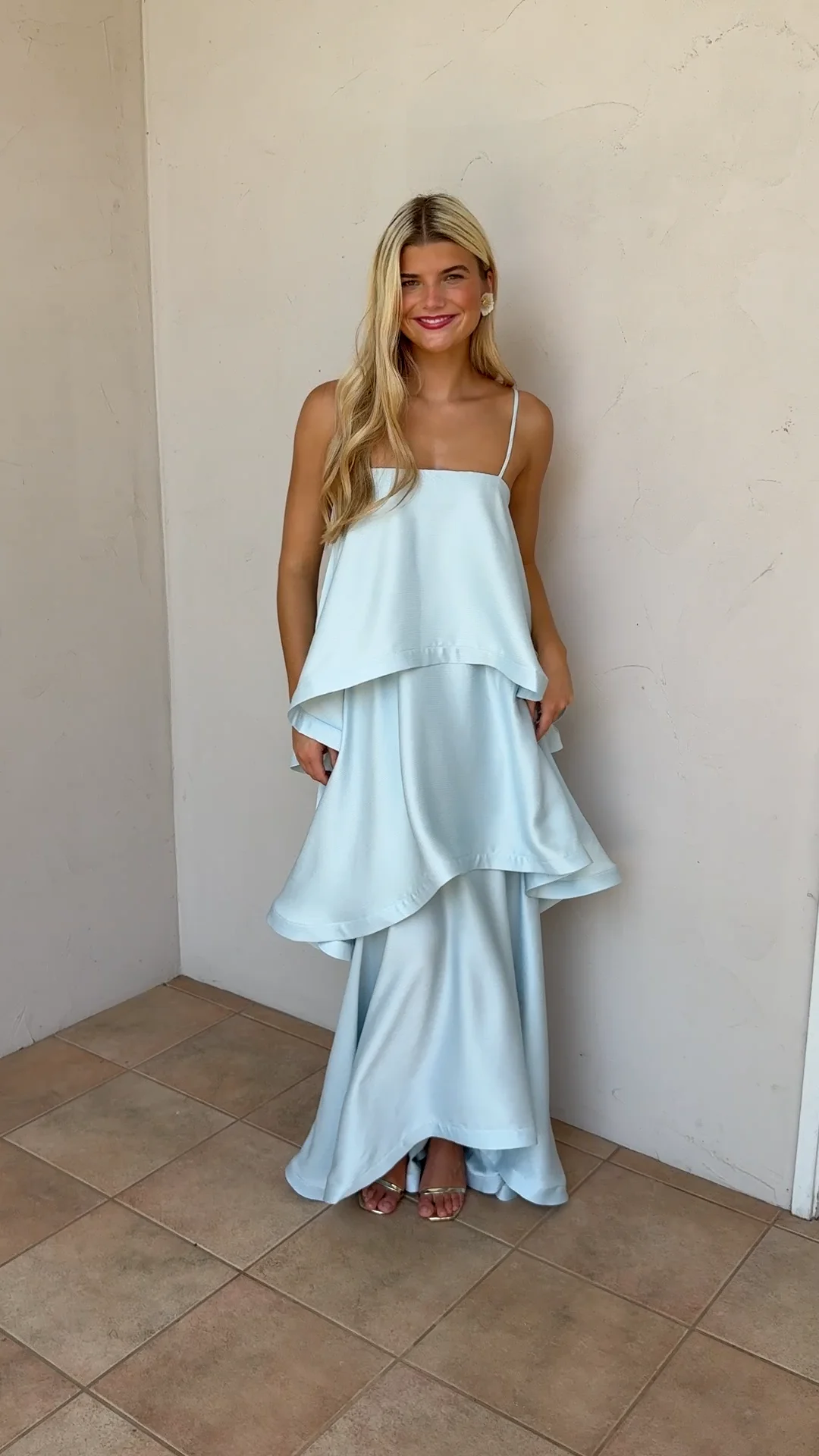 elliatt tilly tiered maxi dress - Pink - S The Tilly Tiered Maxi Dress in Butter Yellow is a soft Elliatt - Tilly Tiered Maxi