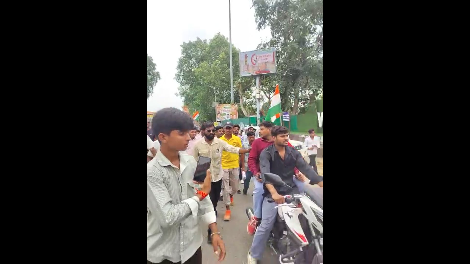 सेवाओं का जोश