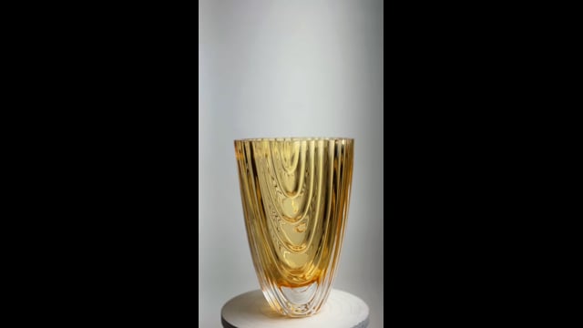 Vaso Frisos Pequeno Âmbar