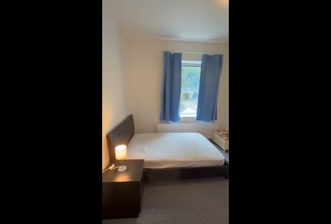 Brand New Ensuite Studio Room Main Photo