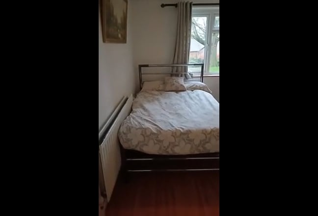 Specious room for rent  Main Photo