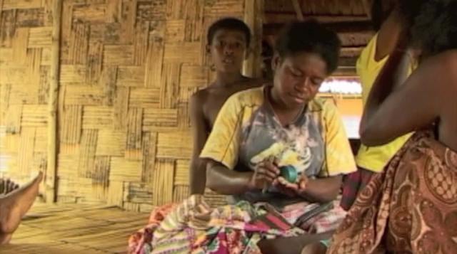 Masyarakat Adat Mpur dan Pembangunan