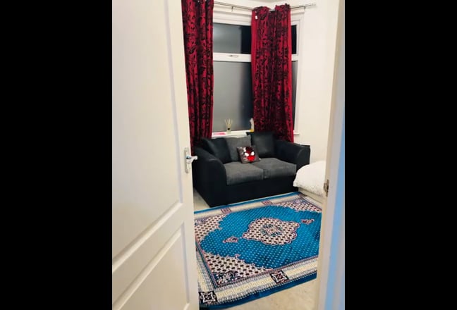 Double Room to Rent in Ground Floor Main Photo