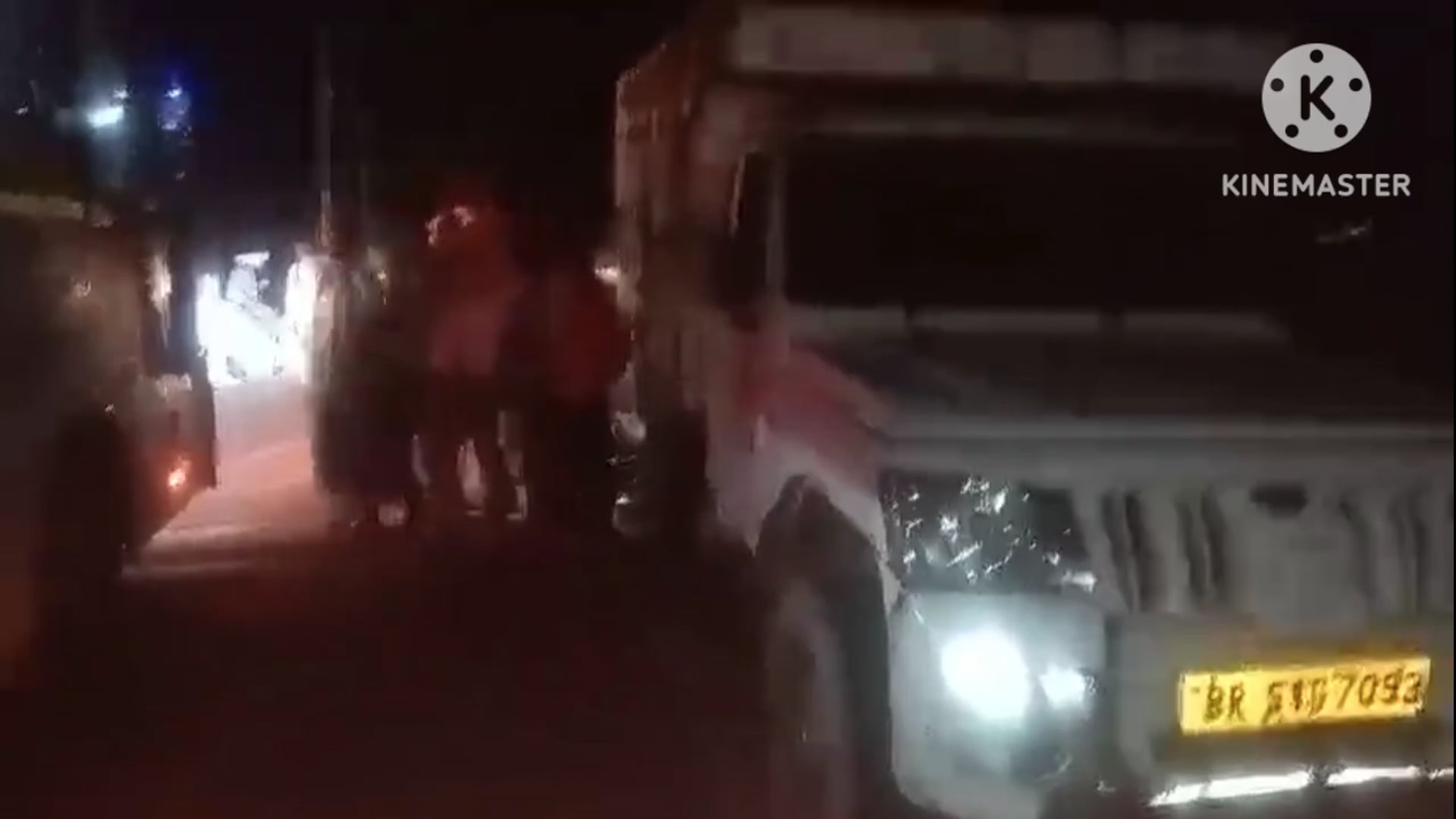 सड़क दुघर्टना में गंभीर रूप से जख्मी तीन व्यक्ति में एक की इलाज के दौरान हुई मौत 