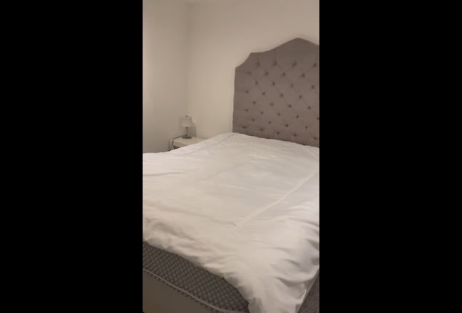Glasgow . Bishopbriggs . Modern One Bedroom . Main Photo