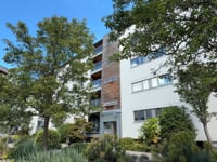 47 Century Court, Montpellier Grove Cheltenham, Gloucestershire GL50 2XR