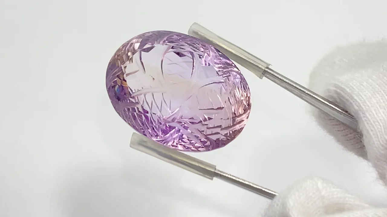 宝石質アメトリン AAA- ルース 彫刻入りファセットカット 1個 NO.45【1