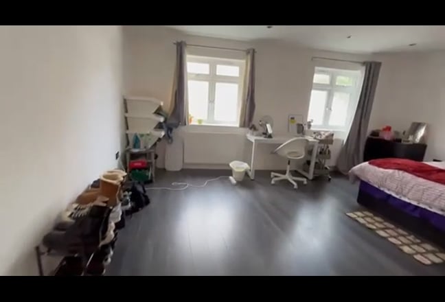 Video 1: 