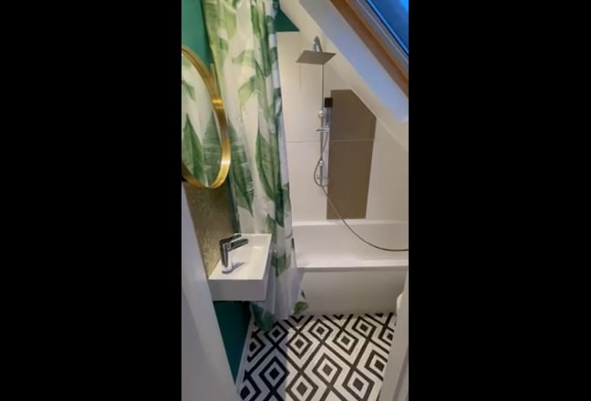 Spacious bright en-suite Kemptown/Hospital!! Main Photo