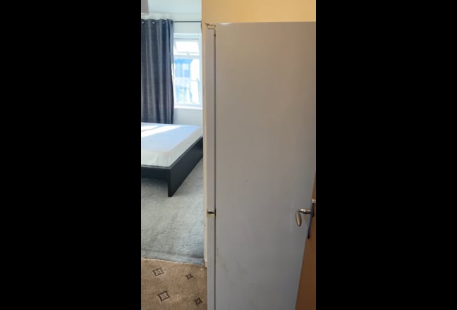 En-suite double room in Pitsea Basildon  Main Photo