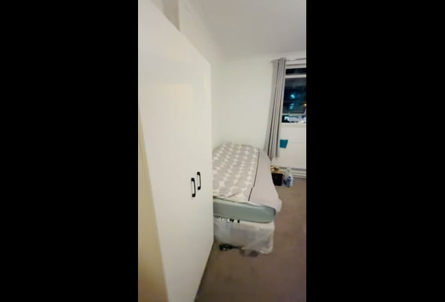 🏠 3 X Double Rooms Available Now | E14 | Bills In Main Photo