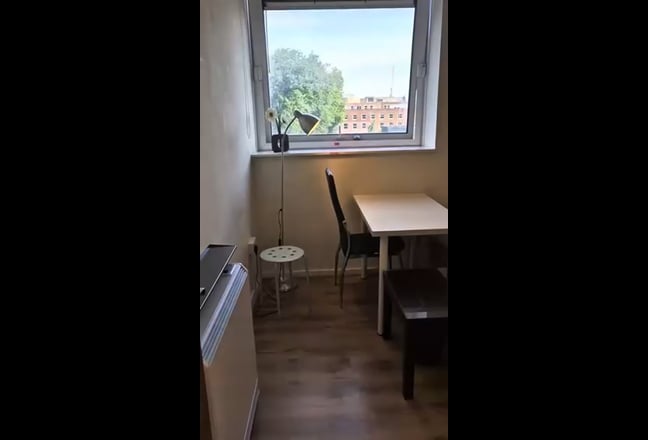 Video 1: 