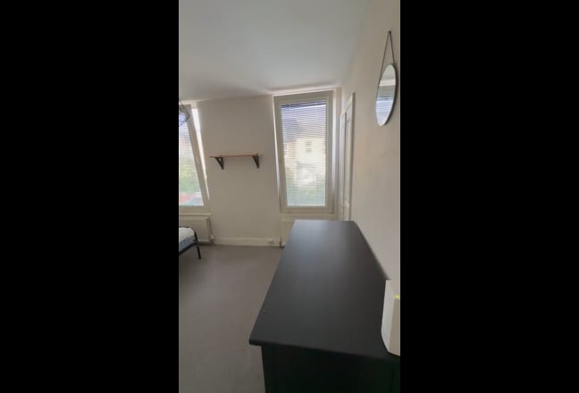 Furnished double room with ensuite in Walthamstow Main Photo