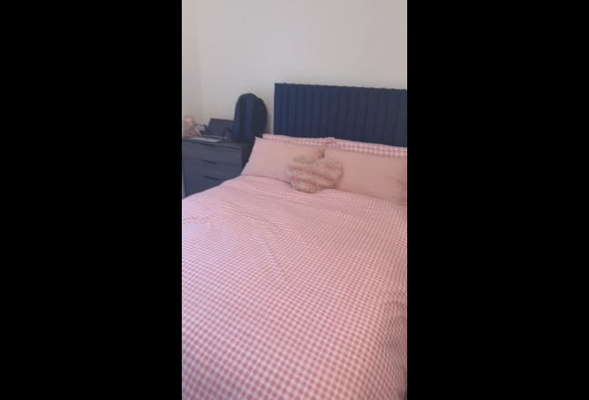 Looking for someone to takeover my tenancy Main Photo