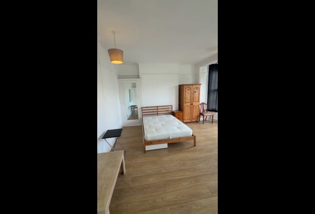 King Size Room With Private Balcony Main Photo