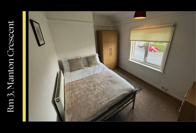 Furnished Double Room on Manton Crescent Main Photo