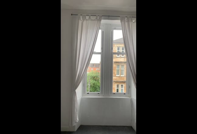 Whole flat 2 bedroom to let as a whole Main Photo