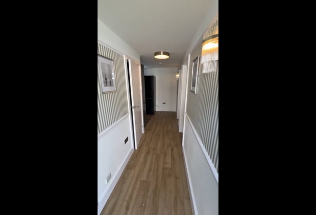 Video 1: Private living area