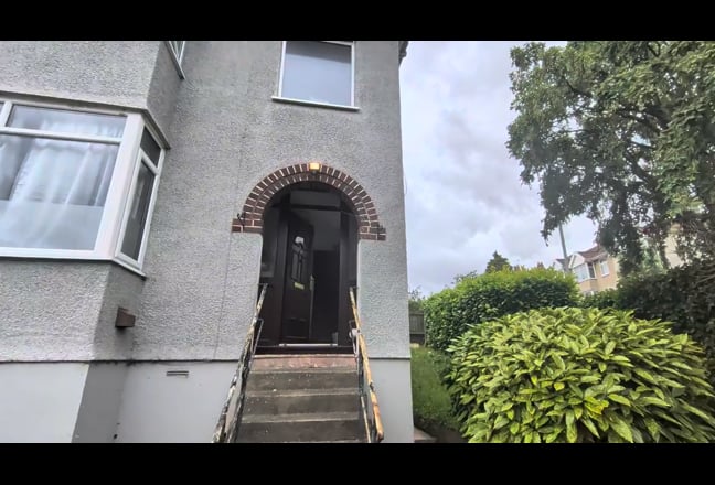 Double room in tidy, friendly house share BS5 Main Photo