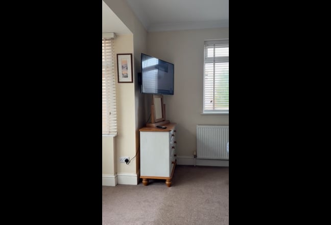 Beautiful four Bedroom House (Balby, Doncaster) Main Photo