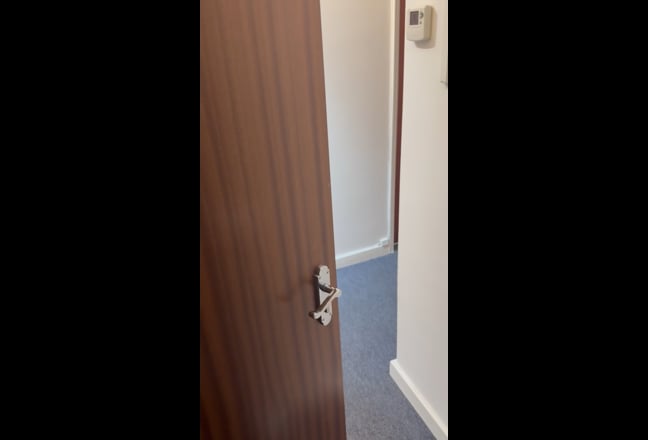 Double Rooms Available – Bills Included Main Photo