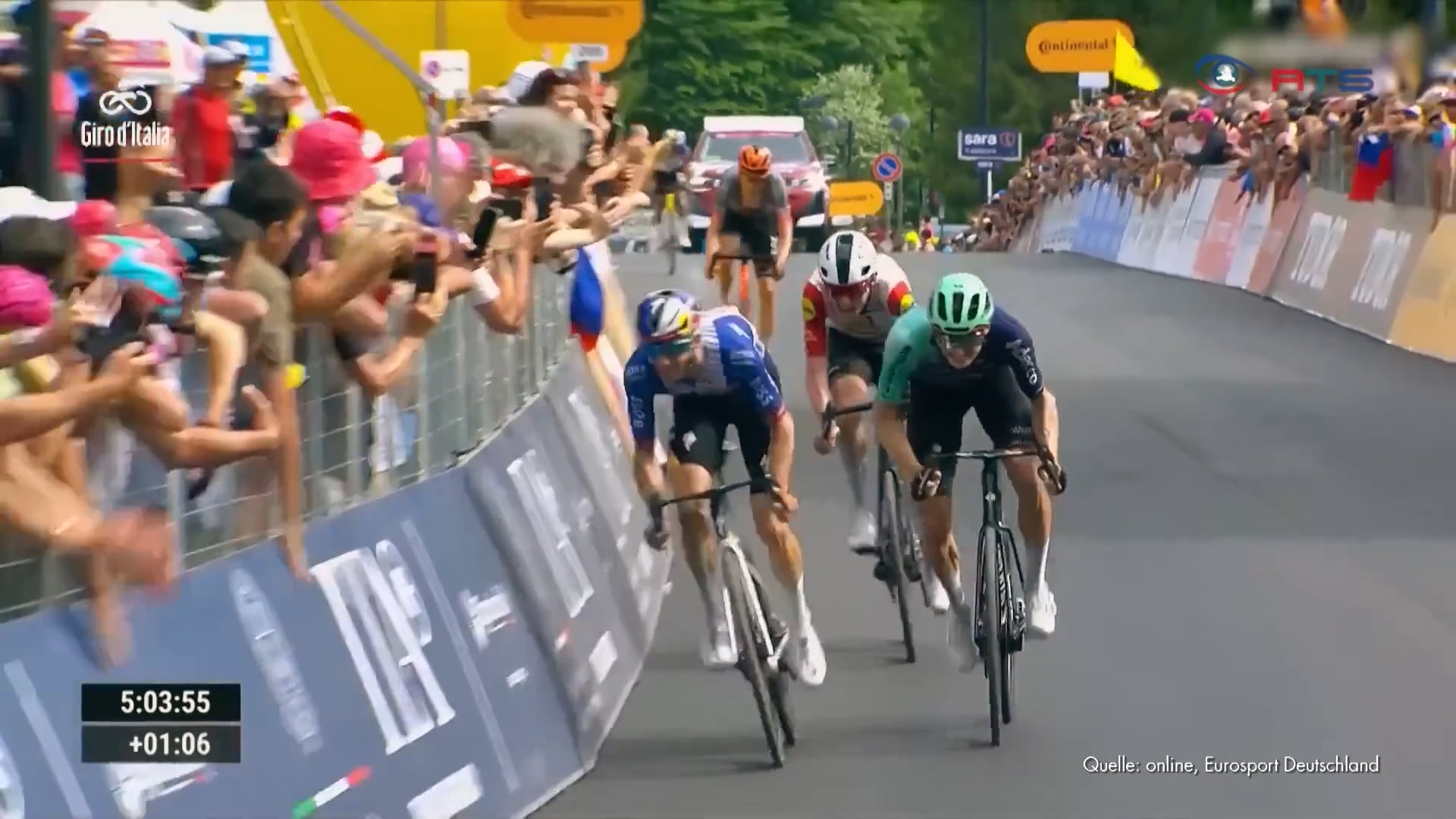empfang-fuer-felix-gall-und-gregor-muehlberger-nach-giro-ditalia-bereit-fuer-naechste-etappe