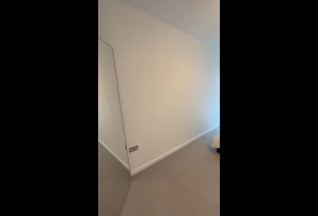 Bright & Spacious Room | Zone 2 |Bills Inc Main Photo