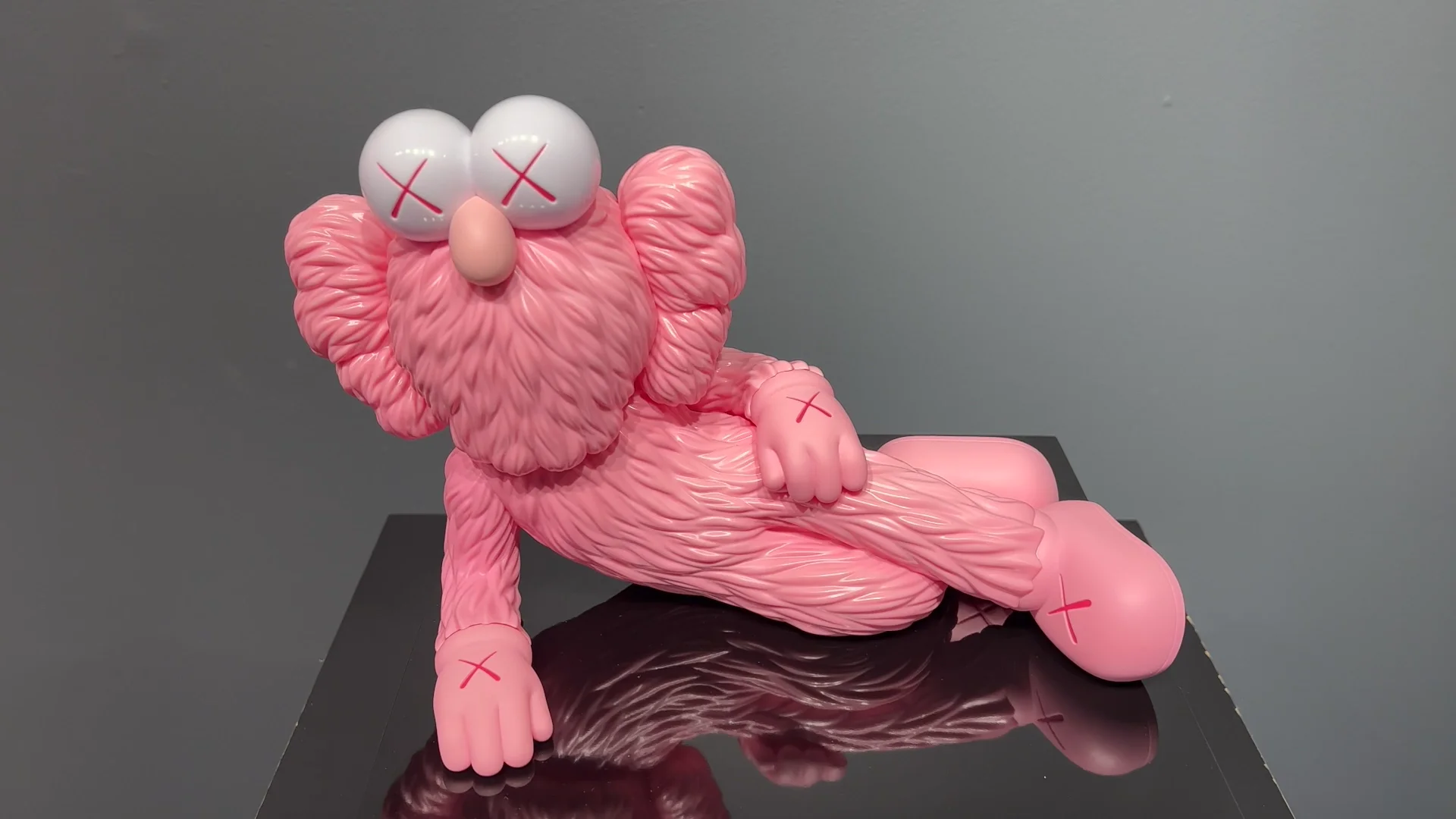 KAWS: 'TIME OFF' Pink Vinyl Figure (2023) by KAWS - For Sale | Artsy