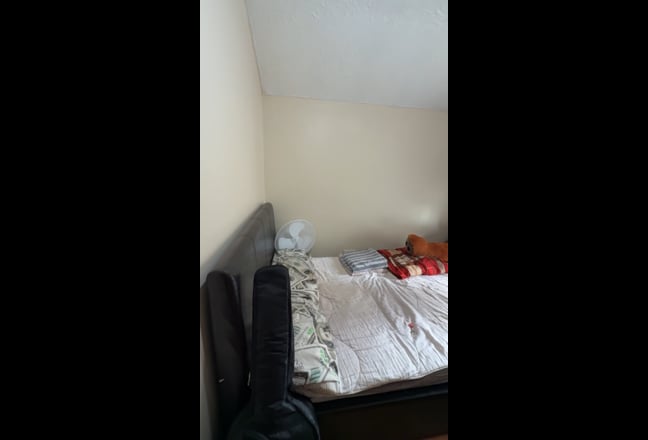Single room close to Watford metropolitan station  Main Photo