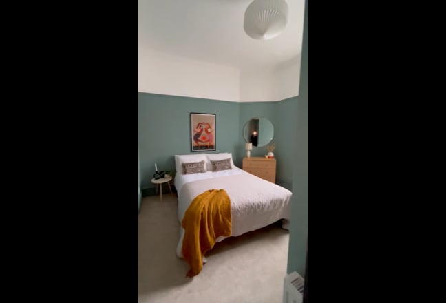 Video 1: 