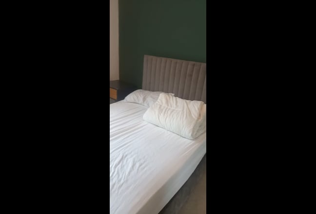 Ensuite Double Room High Wycombe  Main Photo