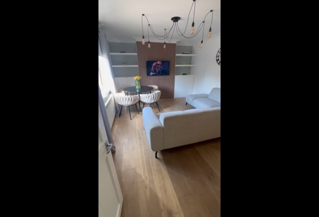 Video 1: 