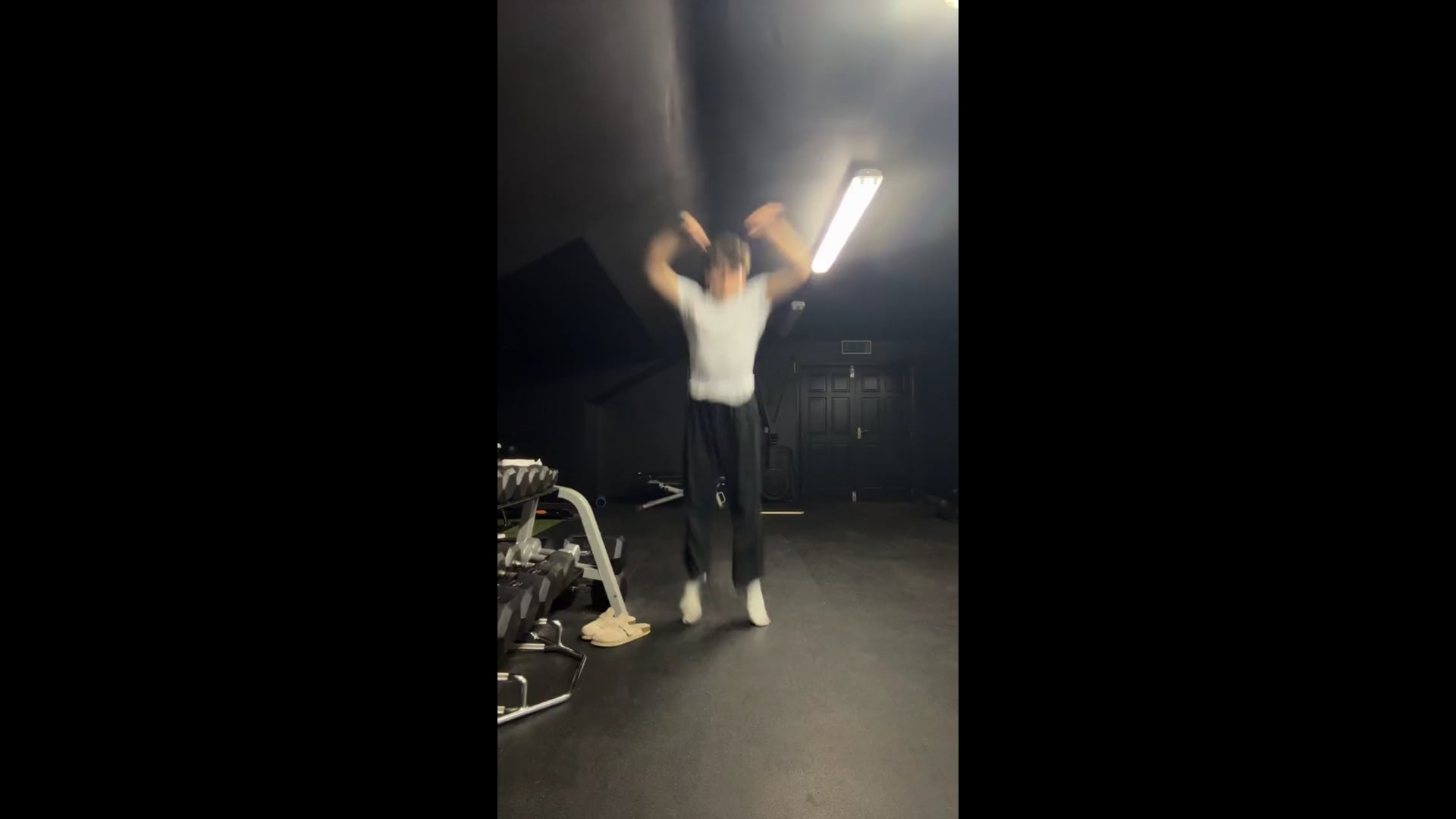 Watch PurpleShift athlete's Vertical Jump: 21 inches