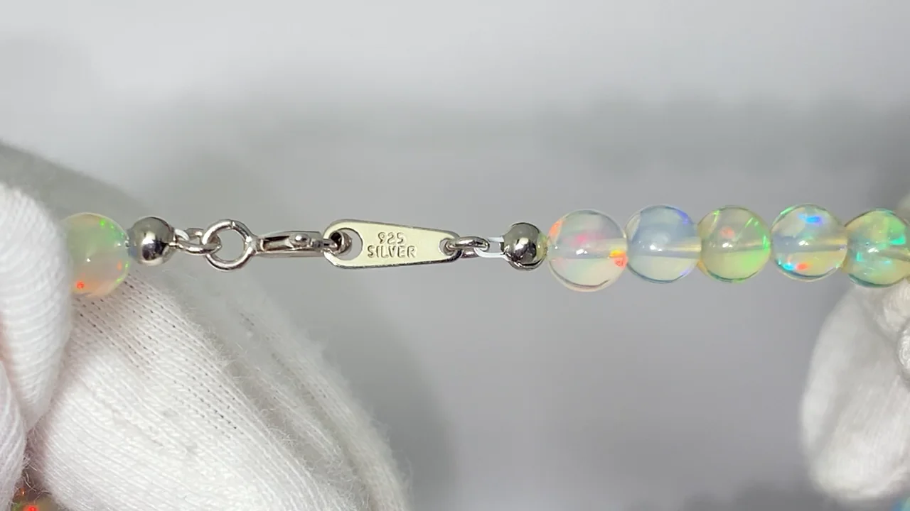 宝石質エチオピア産オパール AAA セミラウンド5mm 1連(ブレスレット