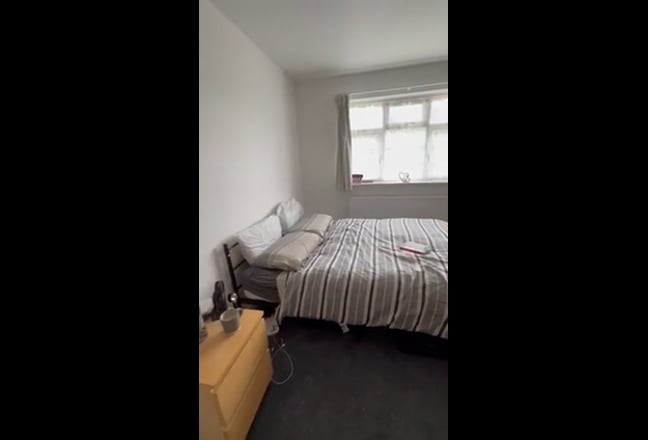 Double Room Available  Main Photo