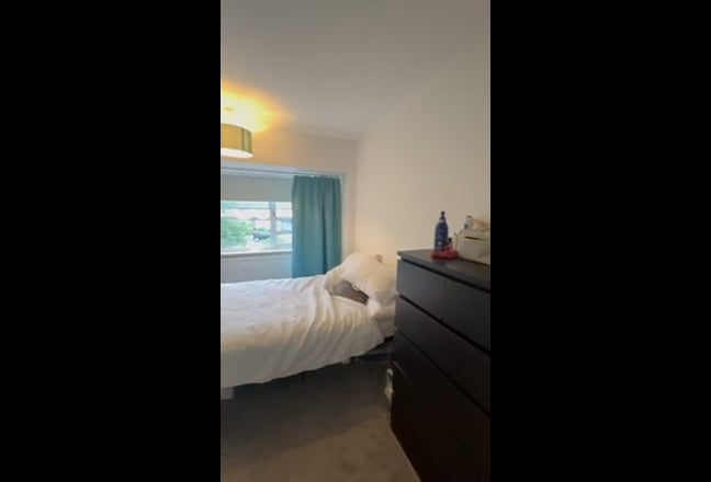 HUGE Double Bedroom Raynes Park  Main Photo
