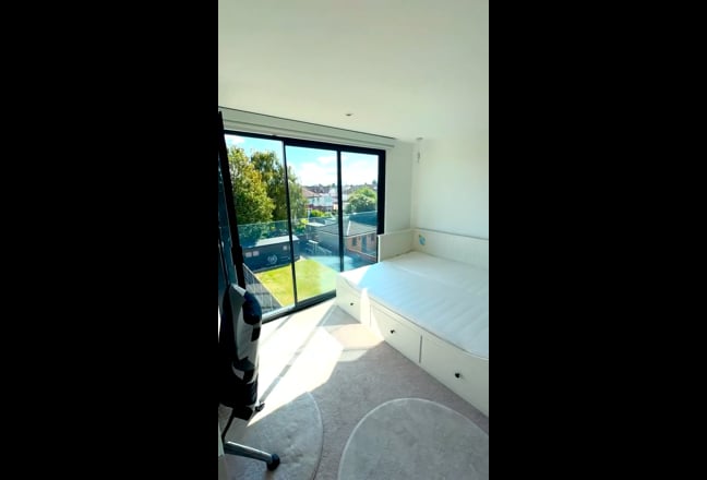 Plush new loft room suite with balcony & bathroom Main Photo